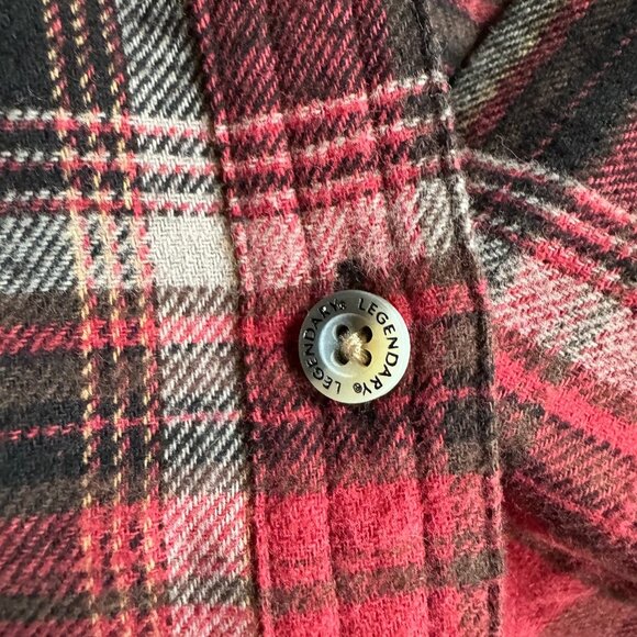 Legendary Whitetails Mens Size XS Flannel - Picture 4 of 4